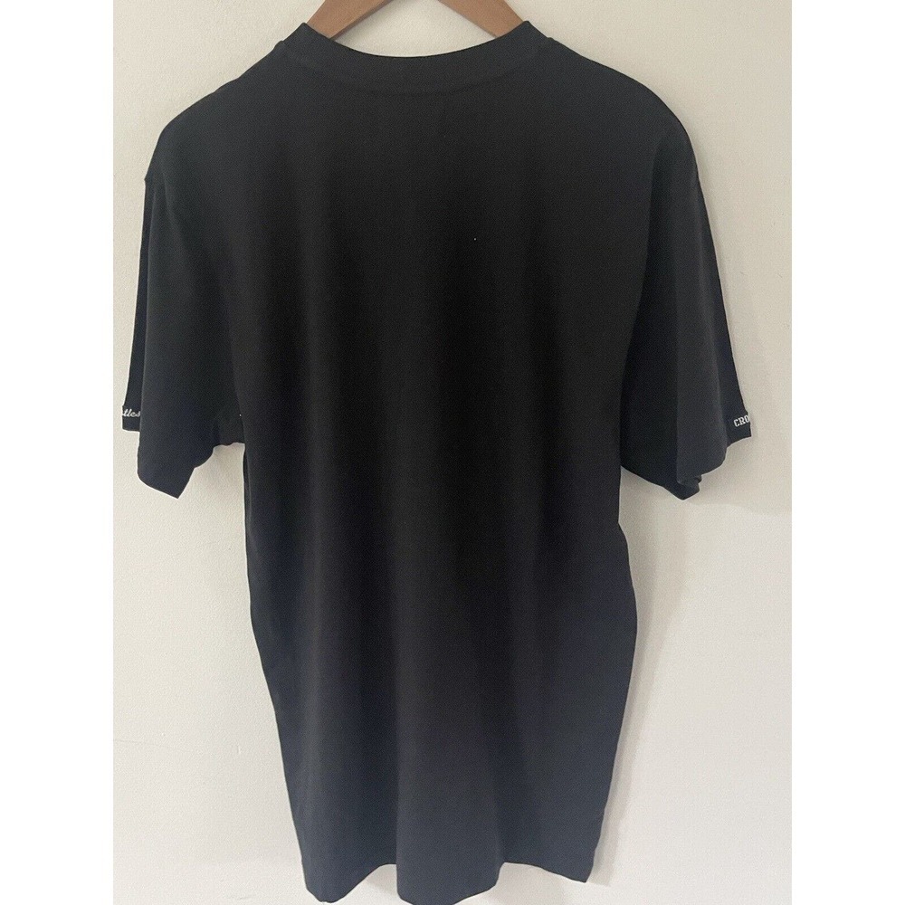 Crooks & Castles Men's Greco Bandusa Tee T-Shirt Size M Black Gold Metallic - Picture 4 of 10